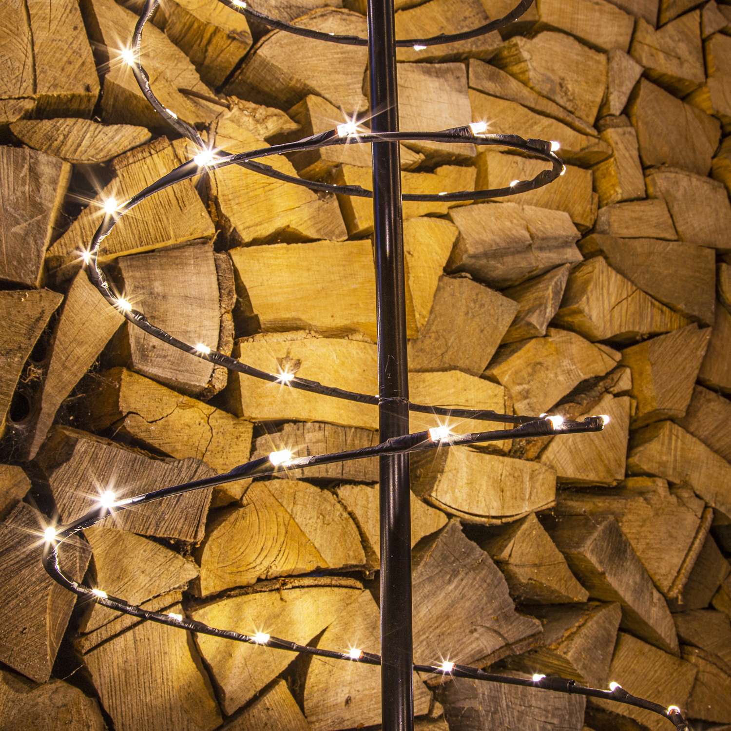LED Lichterbaum mit Sternspitze - Spiral Weihnachtsbaum - 100
