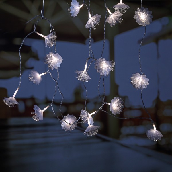 LED Lichterkette Blume aus Fiberglas - 20 warmweiße LED - Trafo - L: 3,72m - transparent