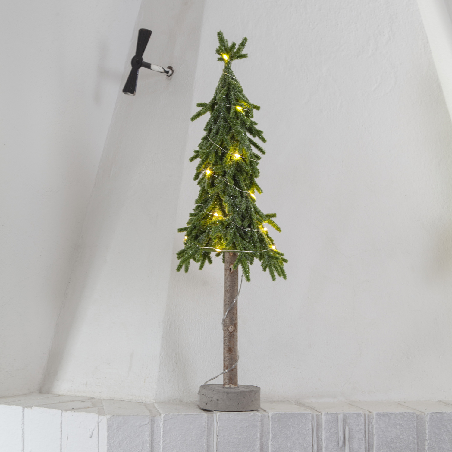 LED Tannenbaum Lummer - stehend - Tischbaum - 15 warmweiße