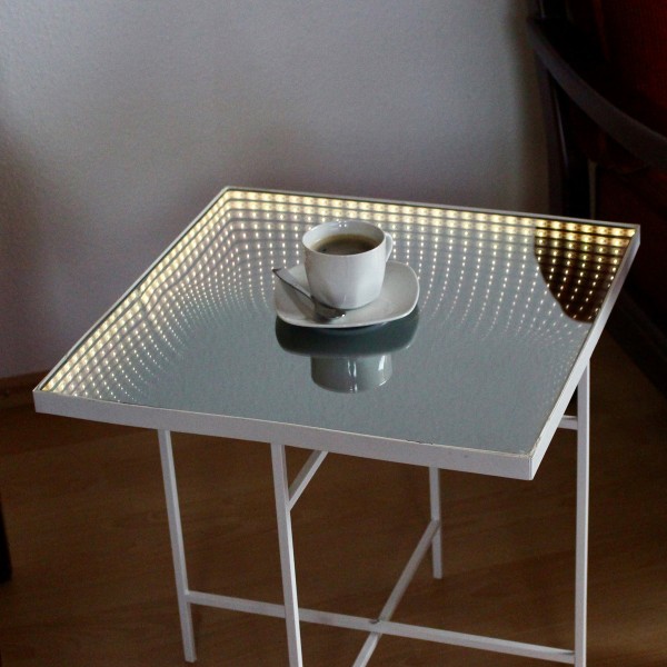 LED Tisch WARP - eckig - Endlos Optik - Infinity Spiegeltisch mit LED - L: 47,5cm - Batterie - Timer