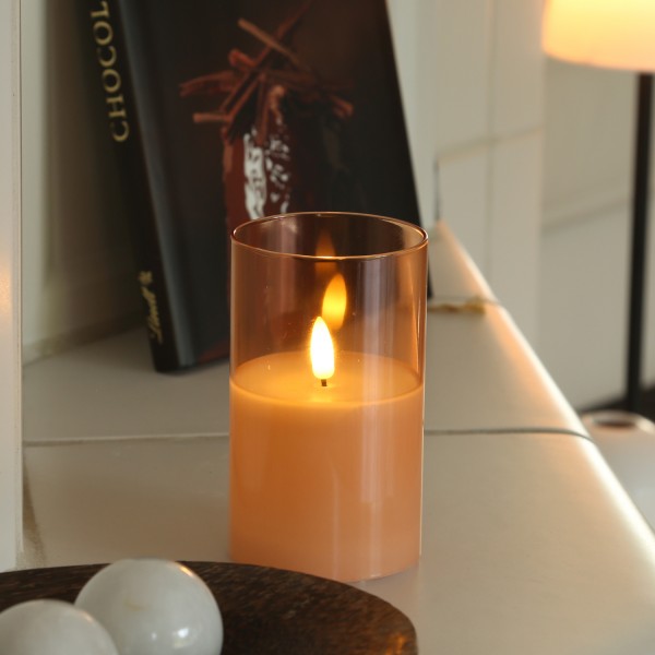 LED Kerze im Glas - Windlicht - Echtwachs - flackernde 3D Flamme - Timer - H: 12,5cm - orange