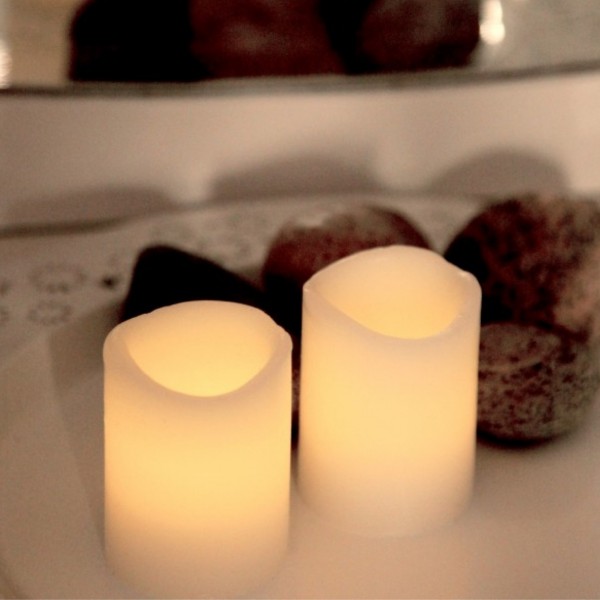 LED Kerzenset Wave - Echtwachs - flackernde LED - Timer - H:6cm, D:5cm - 2er Set - weiß